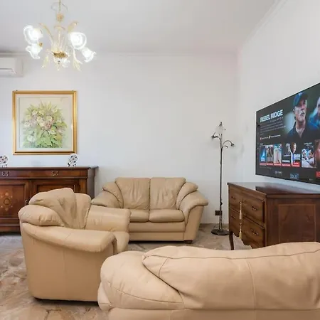 Relax E Lusso In Monteverde -10min Trastevere - Apartment Rome