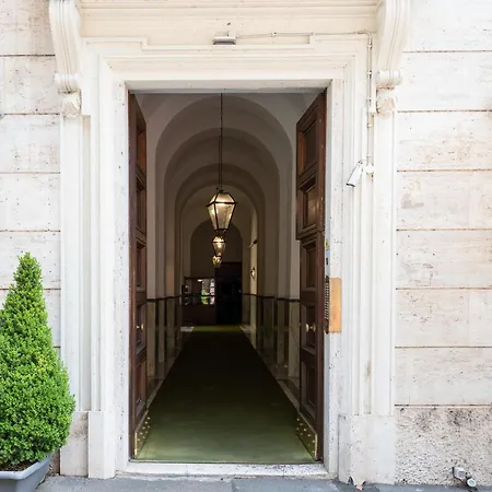 Apartment Maison Aurora Rome
