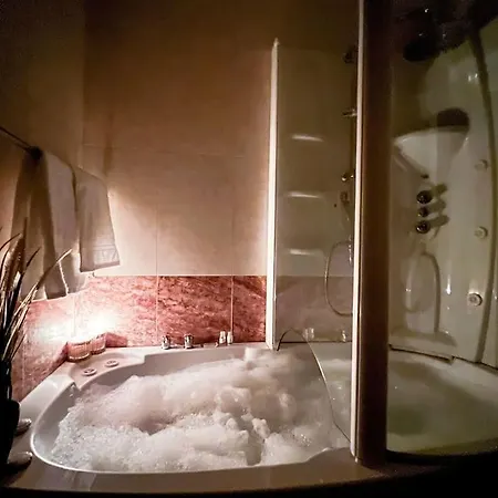 Apartment Trastevere White *