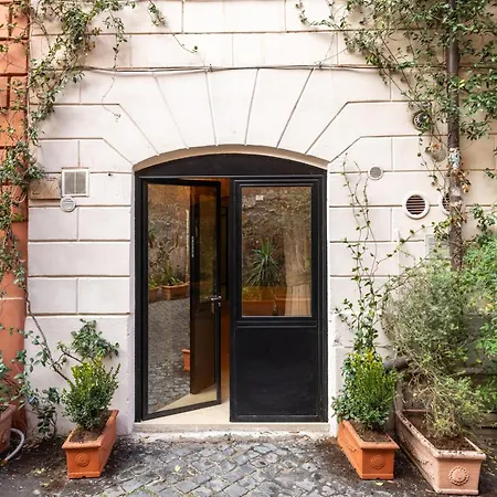 Trastevere Urbes Collection Holiday home *