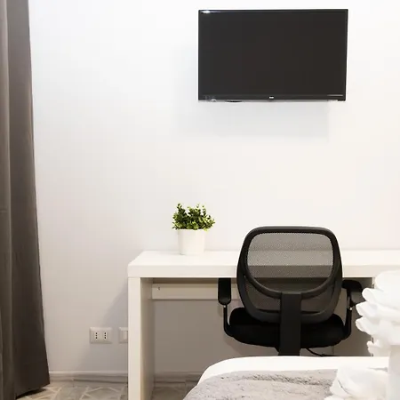 Porta Pia By Hostand Apartment Rome