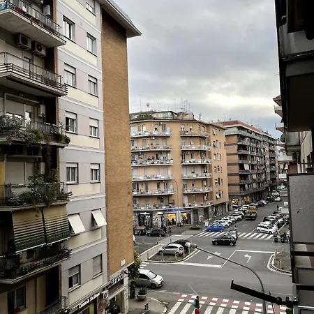 Domus Acquedotti * Roma