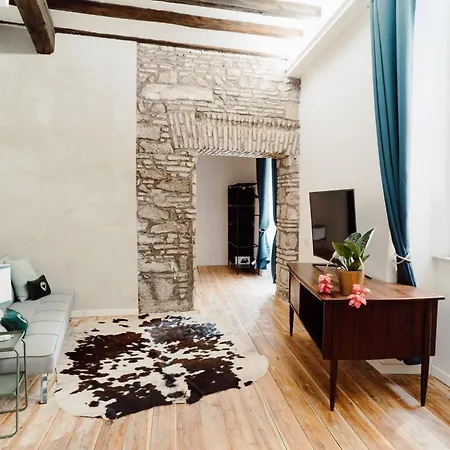 Monti Urban Loft Apartment