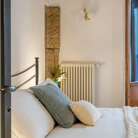 Apartment Iflat Campo De Fiori's Comfy Gem Rome