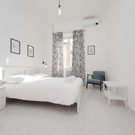 Apartment New Comfortable 2 Bedroom Della Vittoria By Halldis *