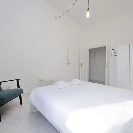 New Comfortable 2 Bedroom Della Vittoria By Halldis * Rome