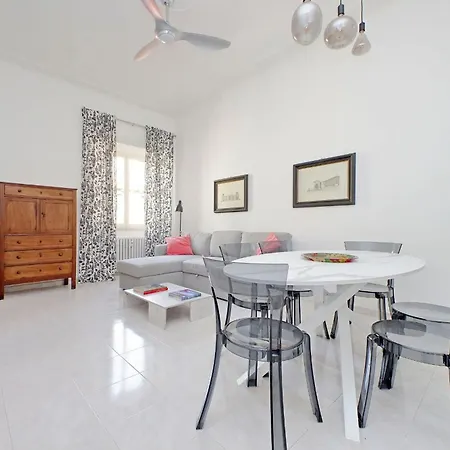 New Comfortable 2 Bedroom Della Vittoria By Halldis