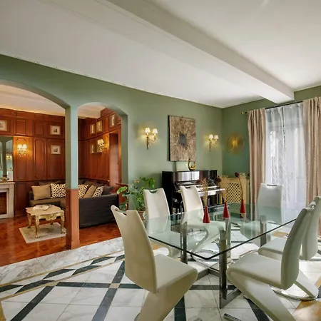 Hotel Condotti Boutique 4*