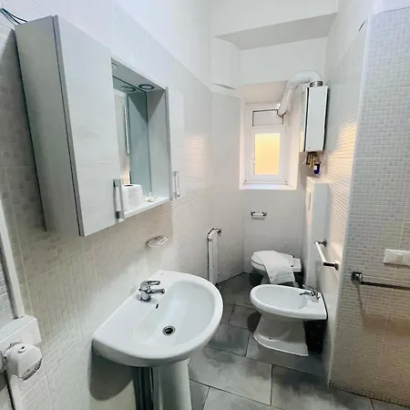 Grandis Guest house 2*