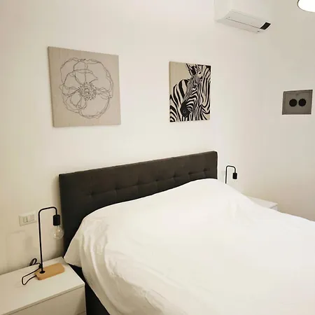 Apartment Domus Chigi *