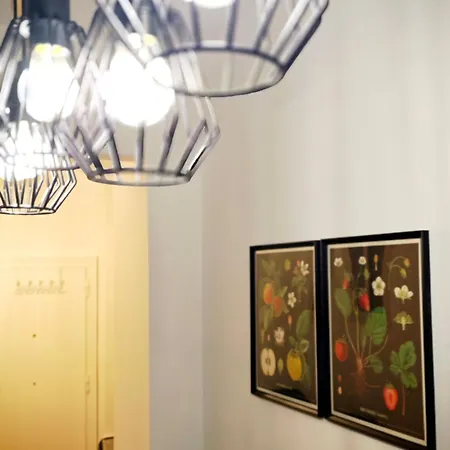 Domus Chigi Apartment *