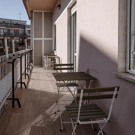 New - Elegant, Modern With Terrace Rome
