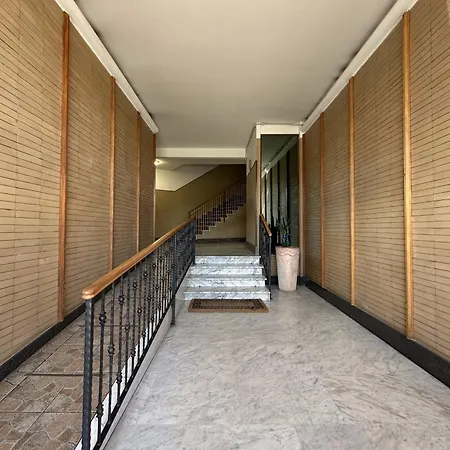 New - Elegant, Modern With Terrace Apartment Rome