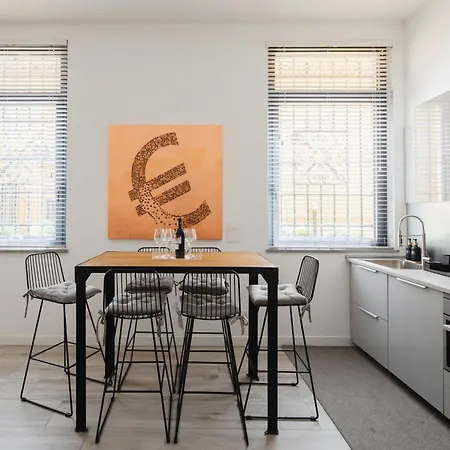 Apartment Pop-art Design Rome