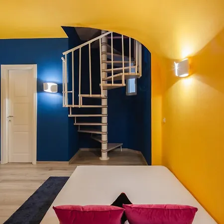 Apartment Pop-art Design *