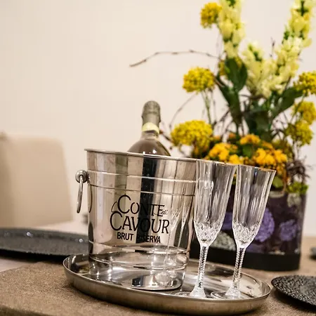 Stella Luxury House - Lombardia Apartment Rome