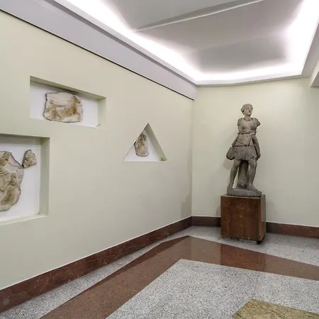 Πανσιόν Centro Cdr Luxury *