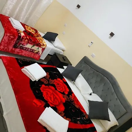 Rattazzi Centro * روما