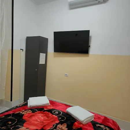 بيت ضيافة Rattazzi Centro