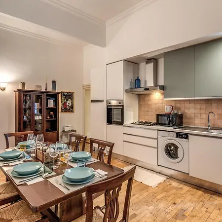 Fresh House Ludovisi Rome