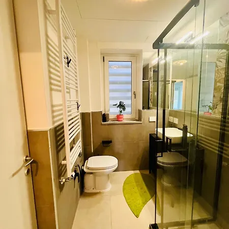 Esclusivo Eur Apartment
