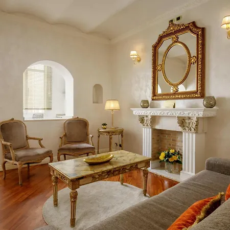 Condotti Boutique Hotel