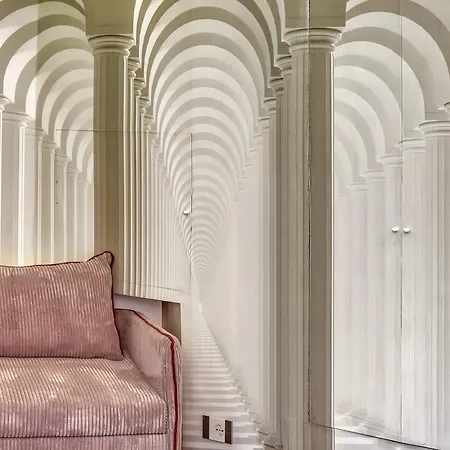 Exclusive Retreat Between History And Comfort