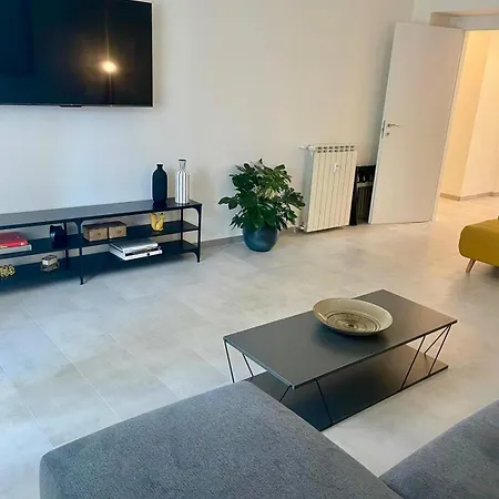 Palmira House