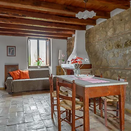 Apartment Nel Borgo
