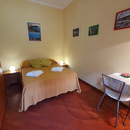 Domus Monteverde Apartment