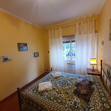 Domus Monteverde Apartment *