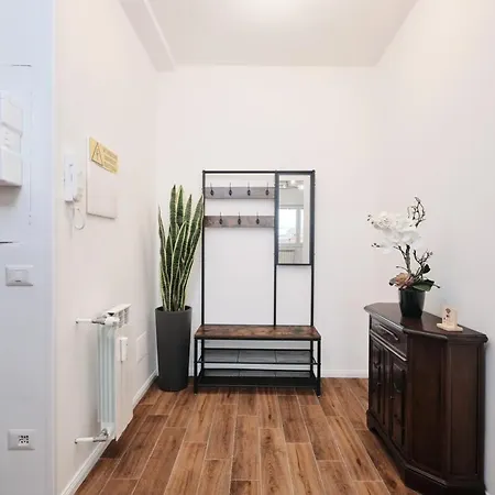 New Gens Iulia 2 Min Da Stazione Trastevere Apartment *