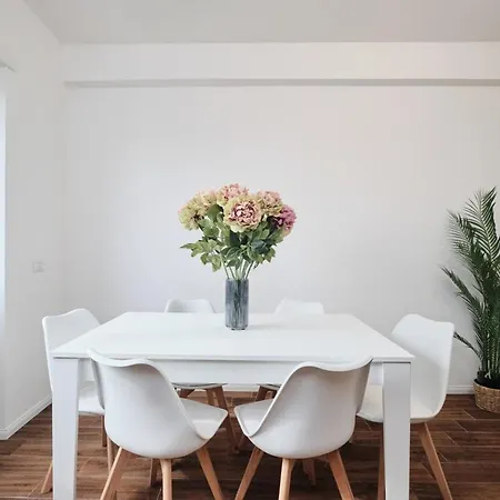 New Gens Iulia 2 Min Da Stazione Trastevere Apartment Rome
