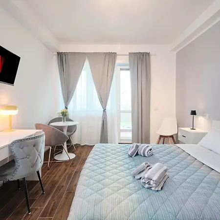 Apartment New Gens Iulia 2 Min Da Stazione Trastevere