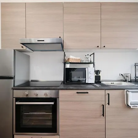 New Gens Iulia 2 Min Da Stazione Trastevere Apartment *