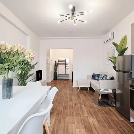 Apartment New Gens Iulia 2 Min Da Stazione Trastevere