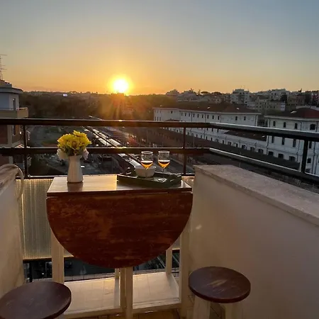 Trastevere Sunset Apartment