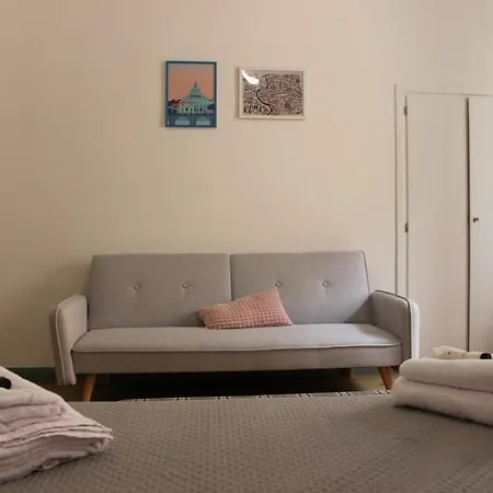 Hideaway 65 - By St Peter's Apartment *