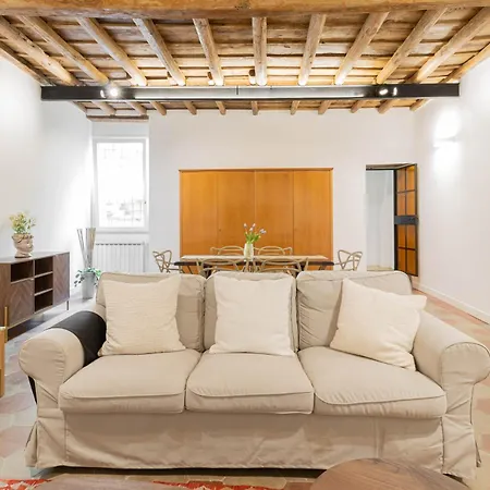 Apartment Trilussa Spacious *