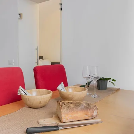 Trilussa Spacious Apartment Rome
