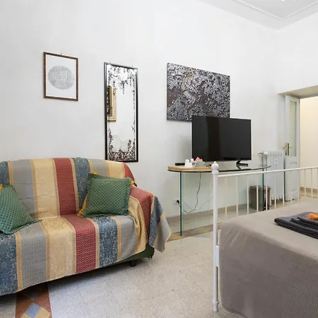 Da Alessia Per Dormire Al Coppede 3* Rom
