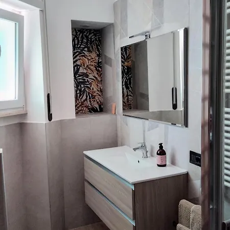 Apartment Dreaming Roome
