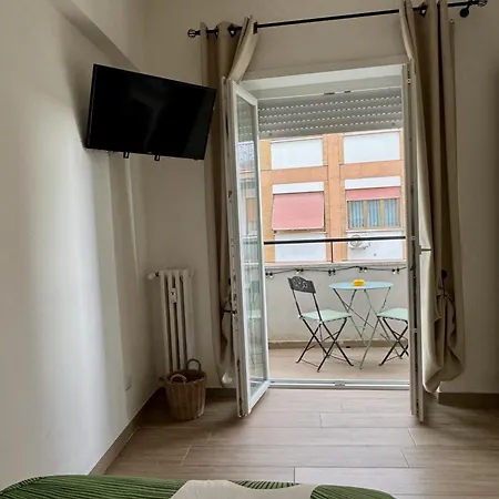 Apartamento Grazioso Tiburtina - 3 Bedrooms