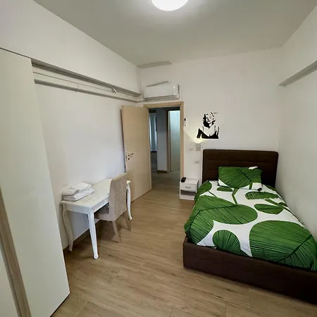 Grazioso Tiburtina - 3 Bedrooms *