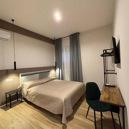 Eva Guest house