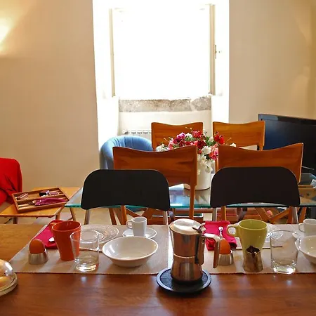 Piazza Farnese Apartment *