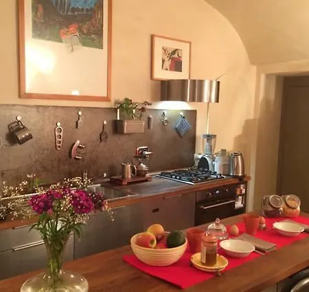 Apartment Piazza Farnese Rome
