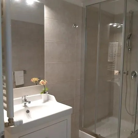 Guest house Mary's Place 2*