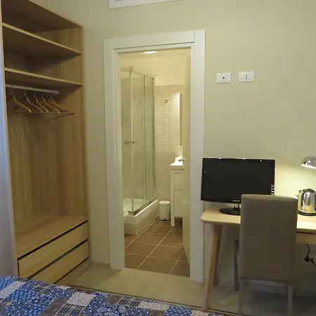 Guest house Mary's Place 2*