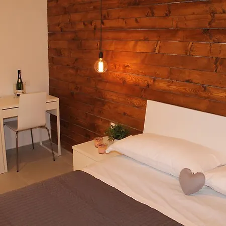 Bed and breakfast Girovagando Roma
